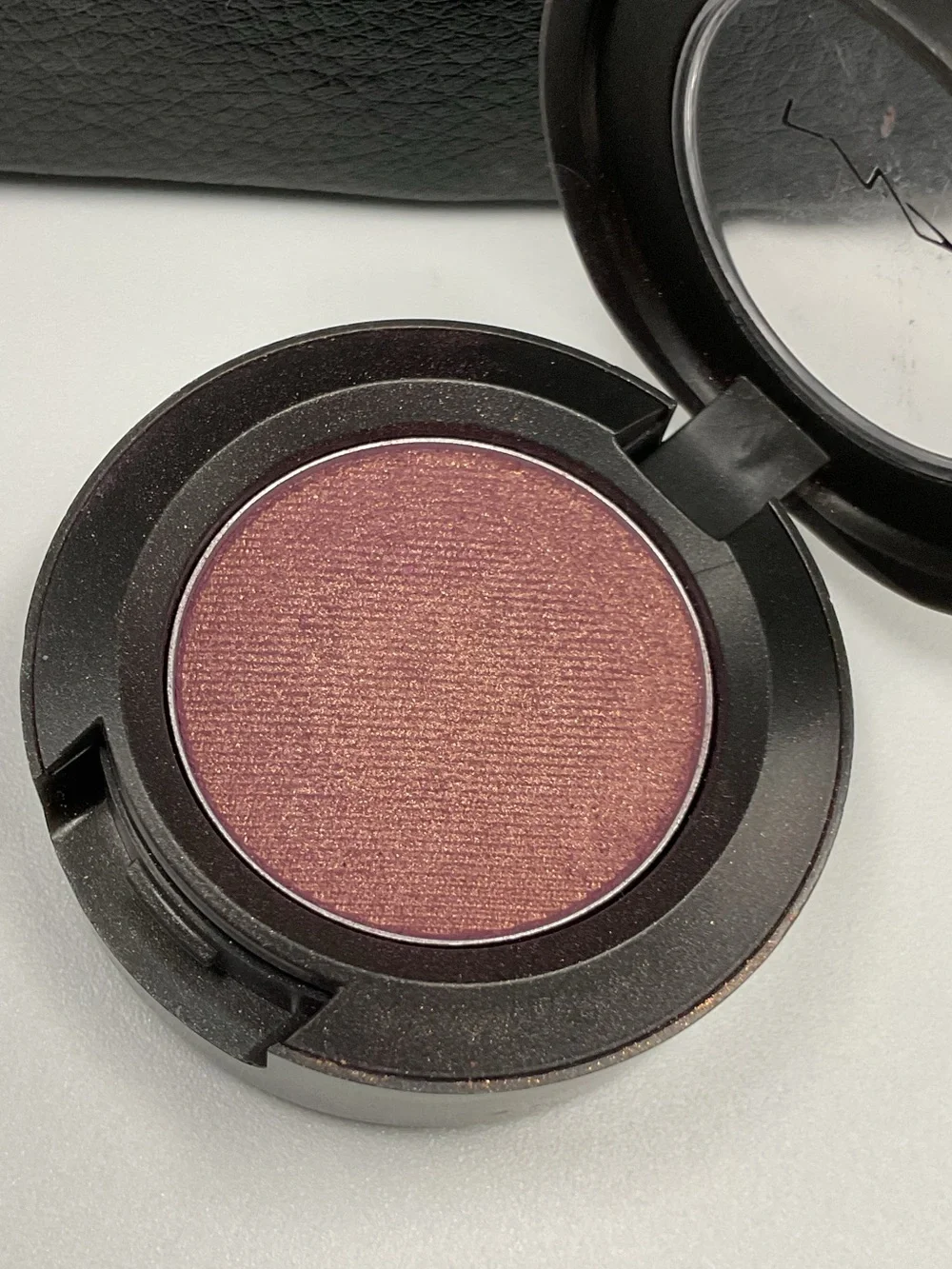 MAC Cosmetics Velvet Eyeshadow in Trax - Discontinued